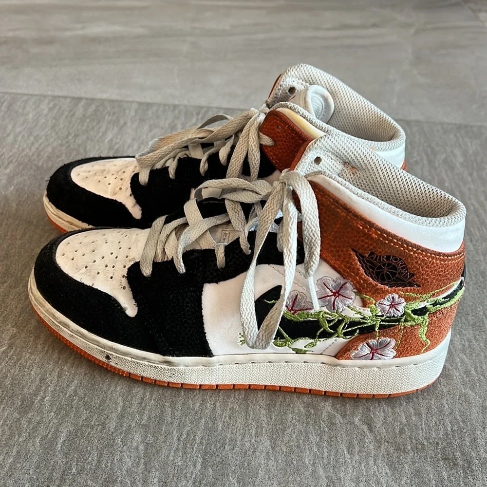Nike very good